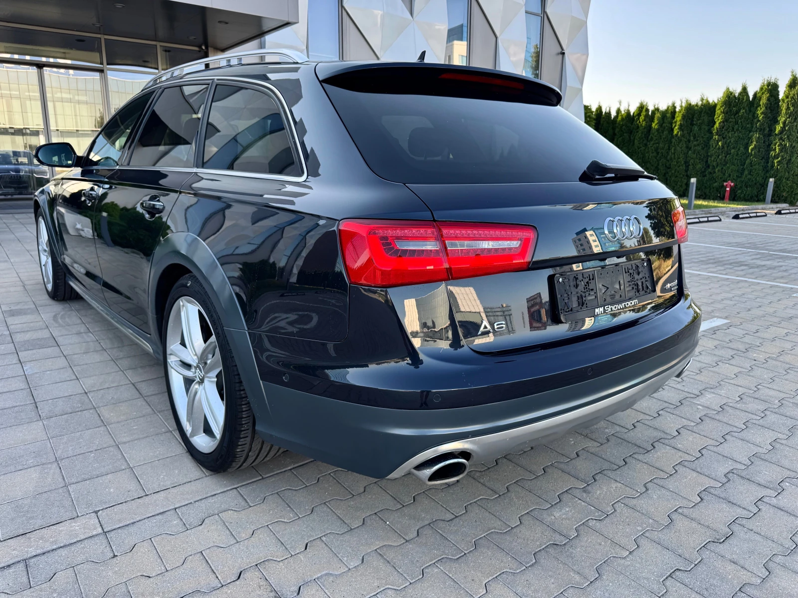 Audi A6 Allroad 3.0-BITDI-BOSE-МАСАЖИ-КАМЕРA-ОБДУХВАНЕ-DISTRONIC - изображение 7