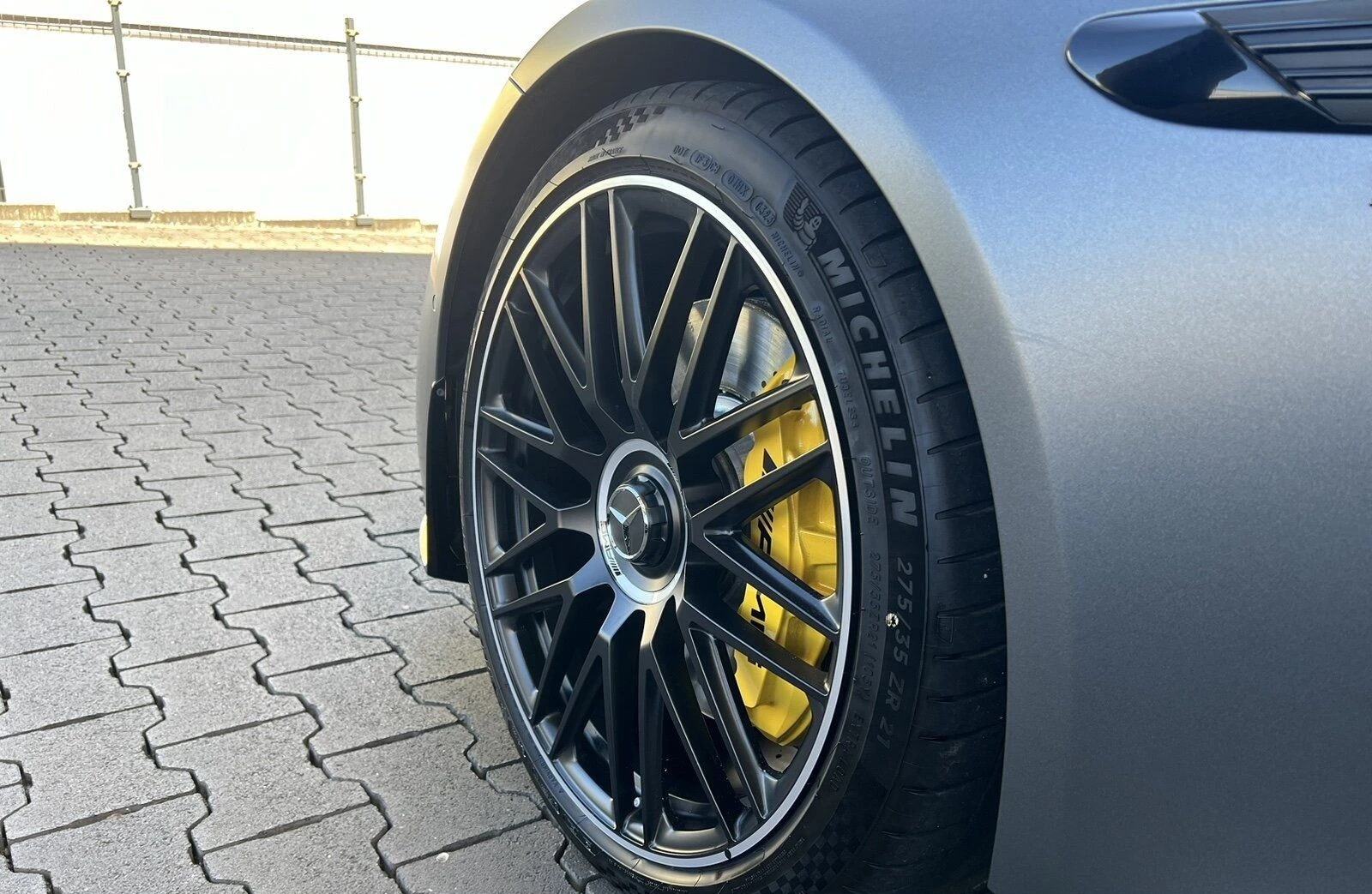 Mercedes-Benz SL 63 AMG 4Matic+ = Night Package II= Carbon Гаранция - изображение 6
