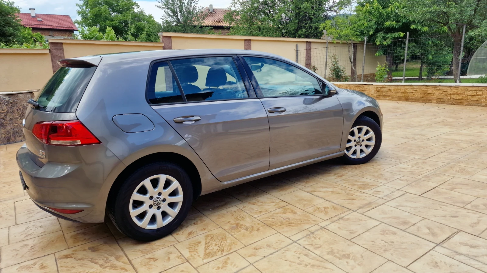 VW Golf 1.6TDi-105k.c. - изображение 4