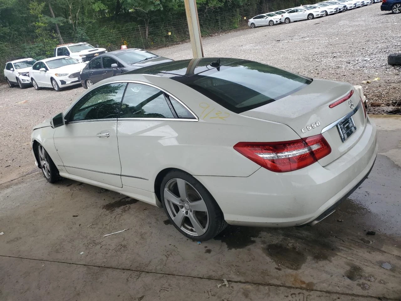 Mercedes-Benz E 500 ОБУХВАНЕ* КАМЕРА* ПОДГРЕВ* HARMAN/KARDON - изображение 4