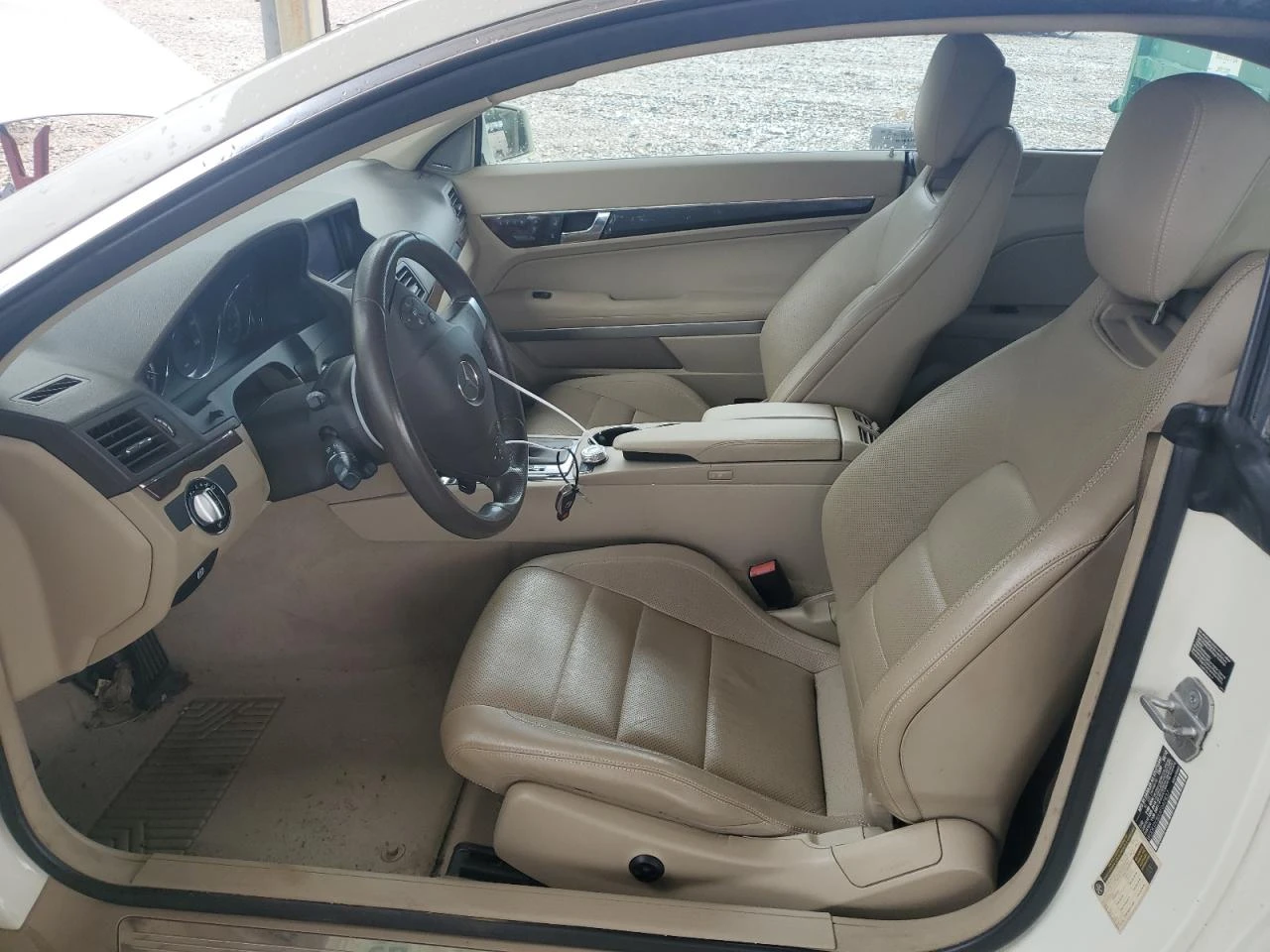 Mercedes-Benz E 500 ОБУХВАНЕ* КАМЕРА* ПОДГРЕВ* HARMAN/KARDON - изображение 7