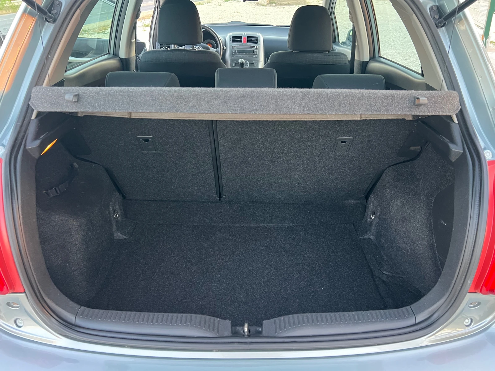 Toyota Auris 1.4D4D/90p.s-NOV!!!!!96027km!!!! | Mobile.bg   13