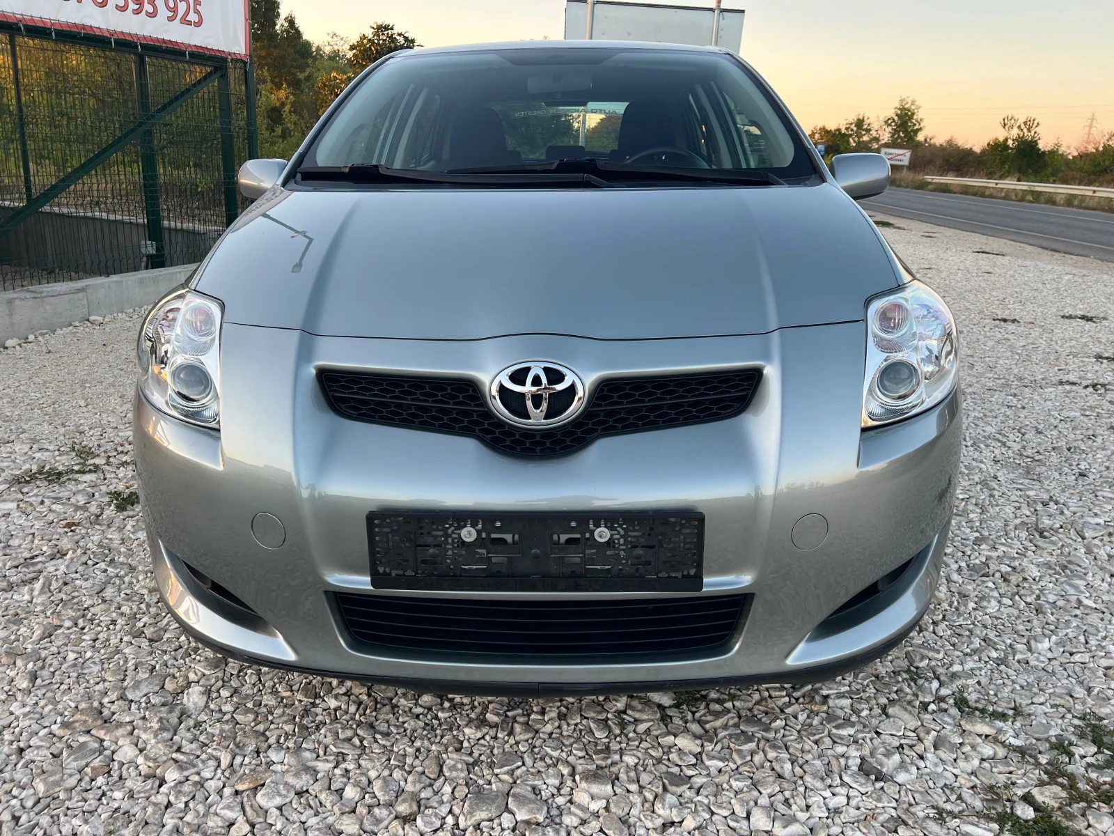 Toyota Auris 1.4D4D/90p.s-NOV!!!!!96027km!!!! - изображение 5