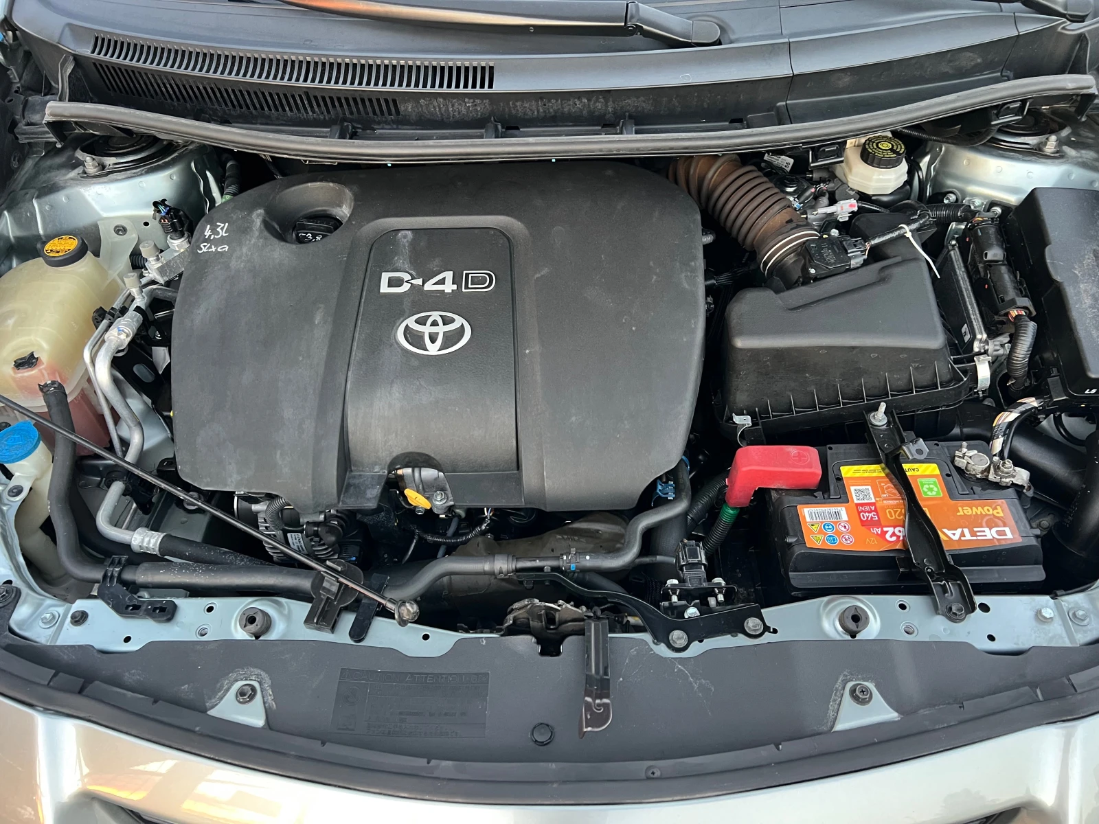 Toyota Auris 1.4D4D/90p.s-NOV!!!!!96027km!!!! | Mobile.bg   16