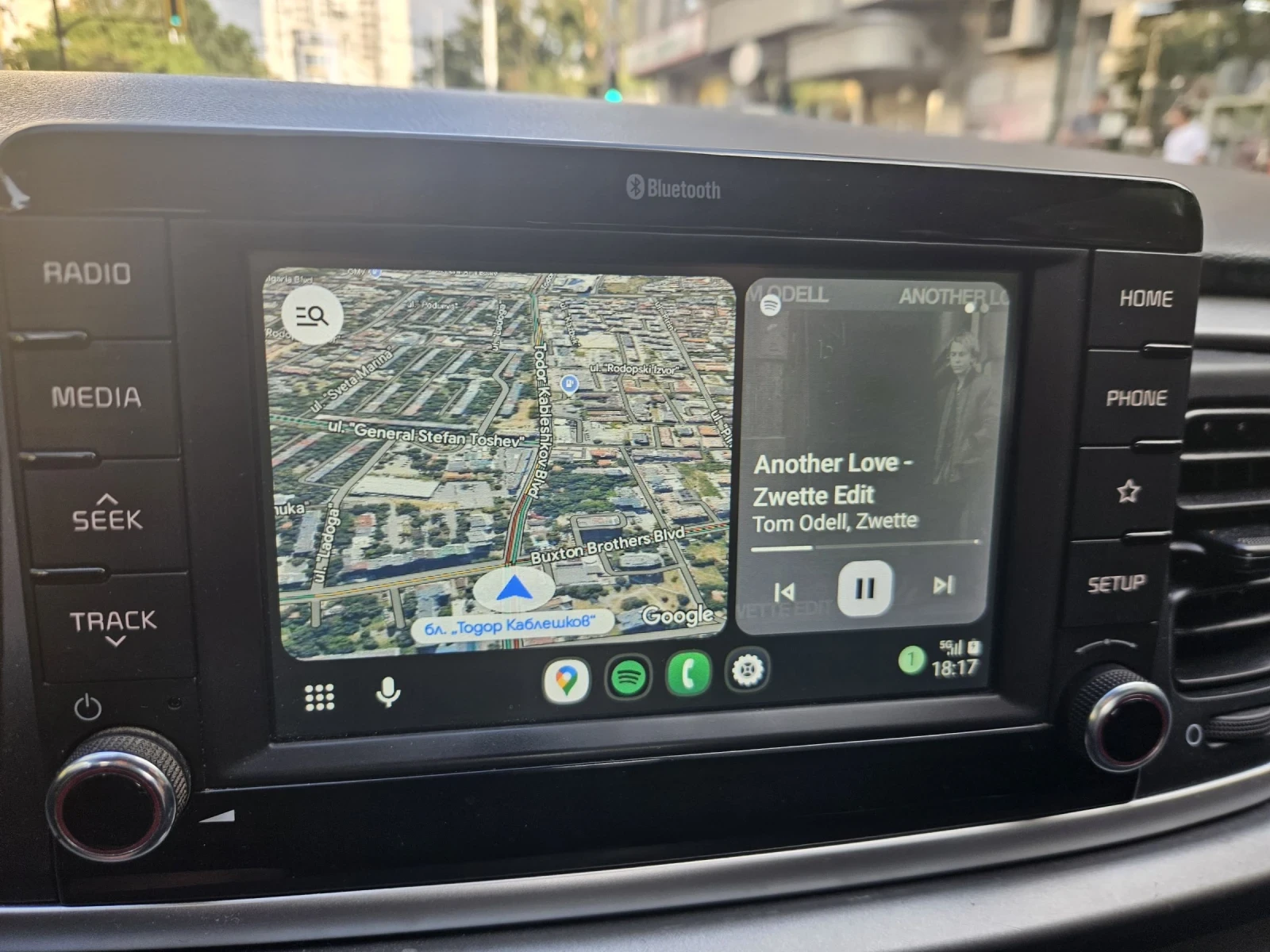 Kia Rio Автоматик, 1.4 бензин, 100 к.с  | Mobile.bg — изображение 9