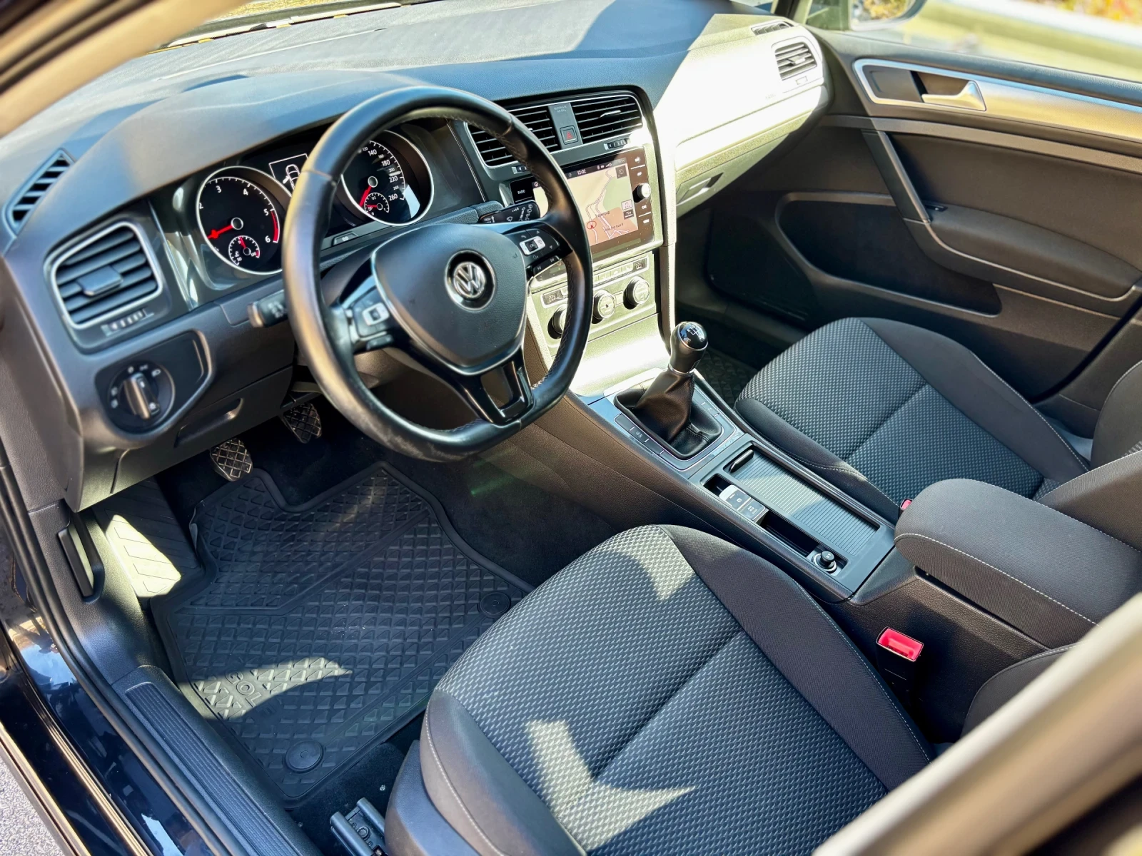 VW Golf 7.5 FACE | Mobile.bg   7