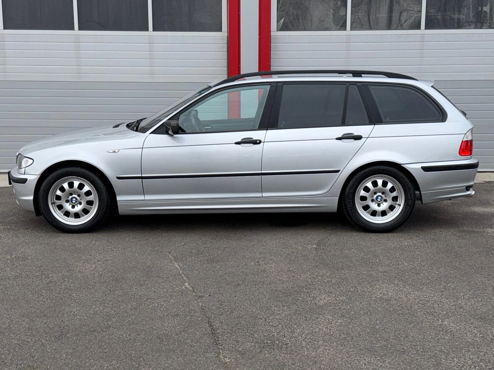 BMW 318 I M-PACKET NAVI KLIMATRONIK 6-СКОРОСТИ ЛИЗИНГ!!! - изображение 6