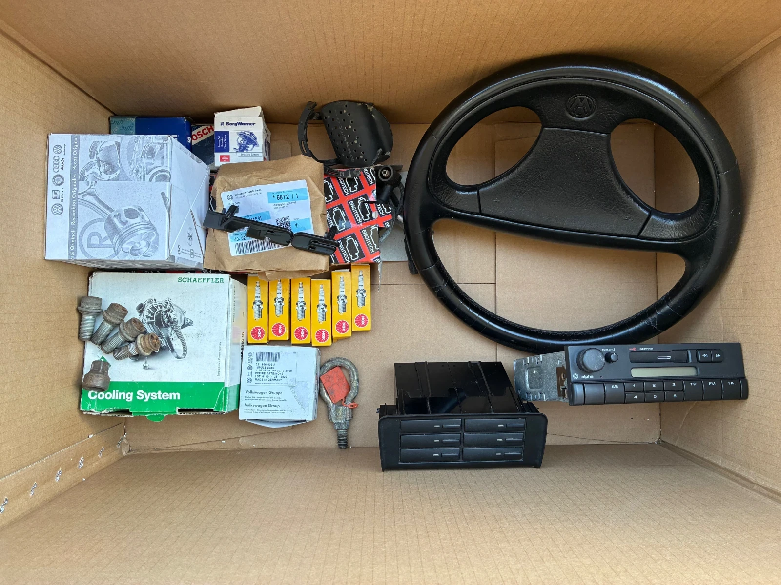 VW Golf, снимка 15 - Автомобили и джипове - 53773632