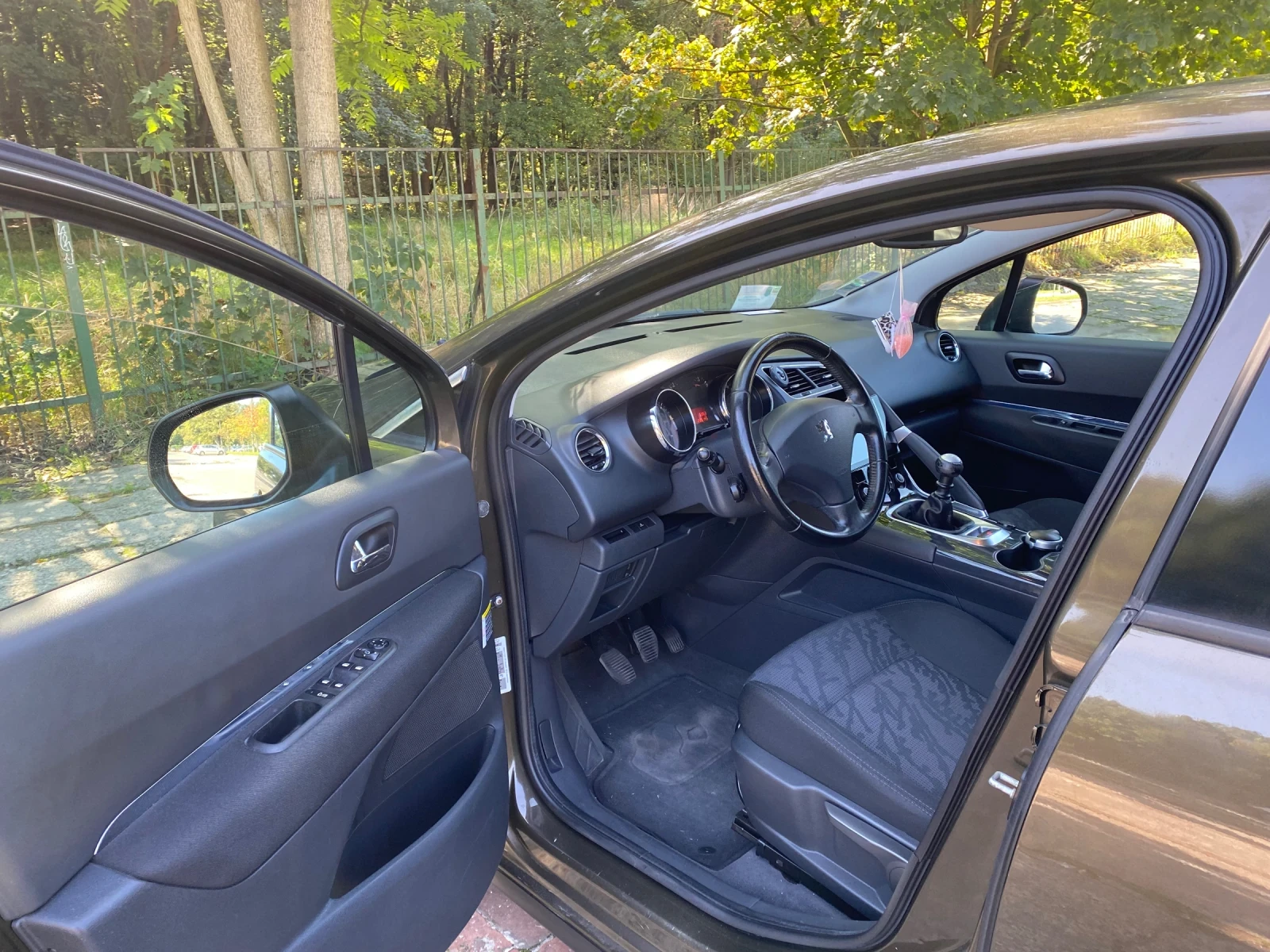 Peugeot 3008, снимка 4 - Автомобили и джипове - 54077784