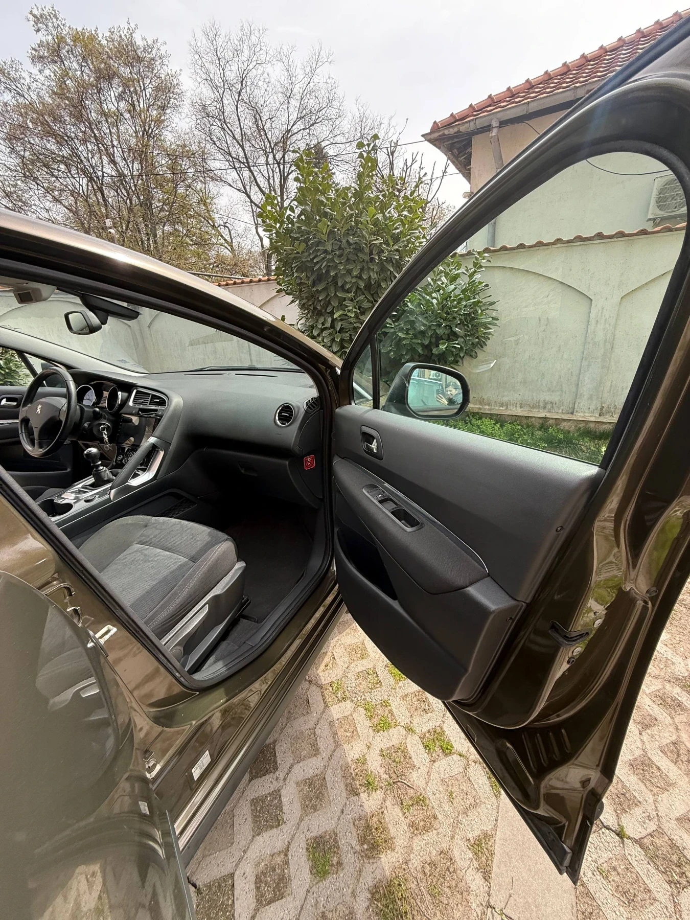 Peugeot 3008, снимка 8 - Автомобили и джипове - 54077784