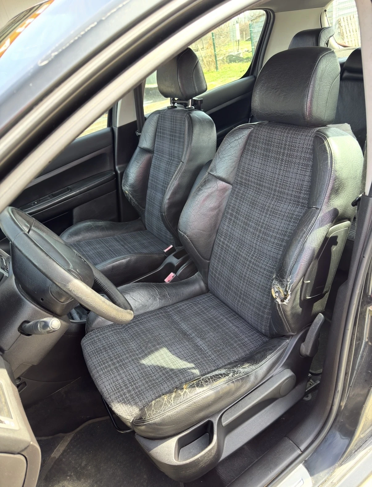 Peugeot 307 1.6 бензин/Газ, снимка 8 - Автомобили и джипове - 54106092