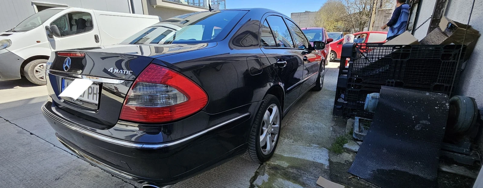 Mercedes-Benz E 280 CDI 4Matic Evo, снимка 9 - Автомобили и джипове - 54127415