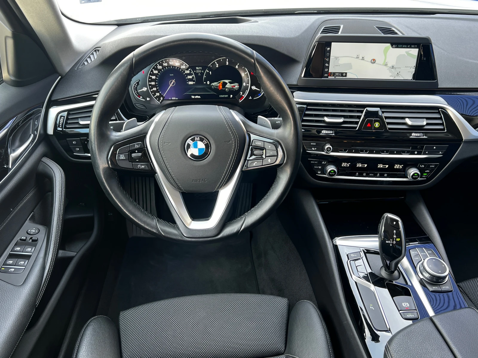 BMW 530 i xDrive, снимка 6 - Автомобили и джипове - 54440623