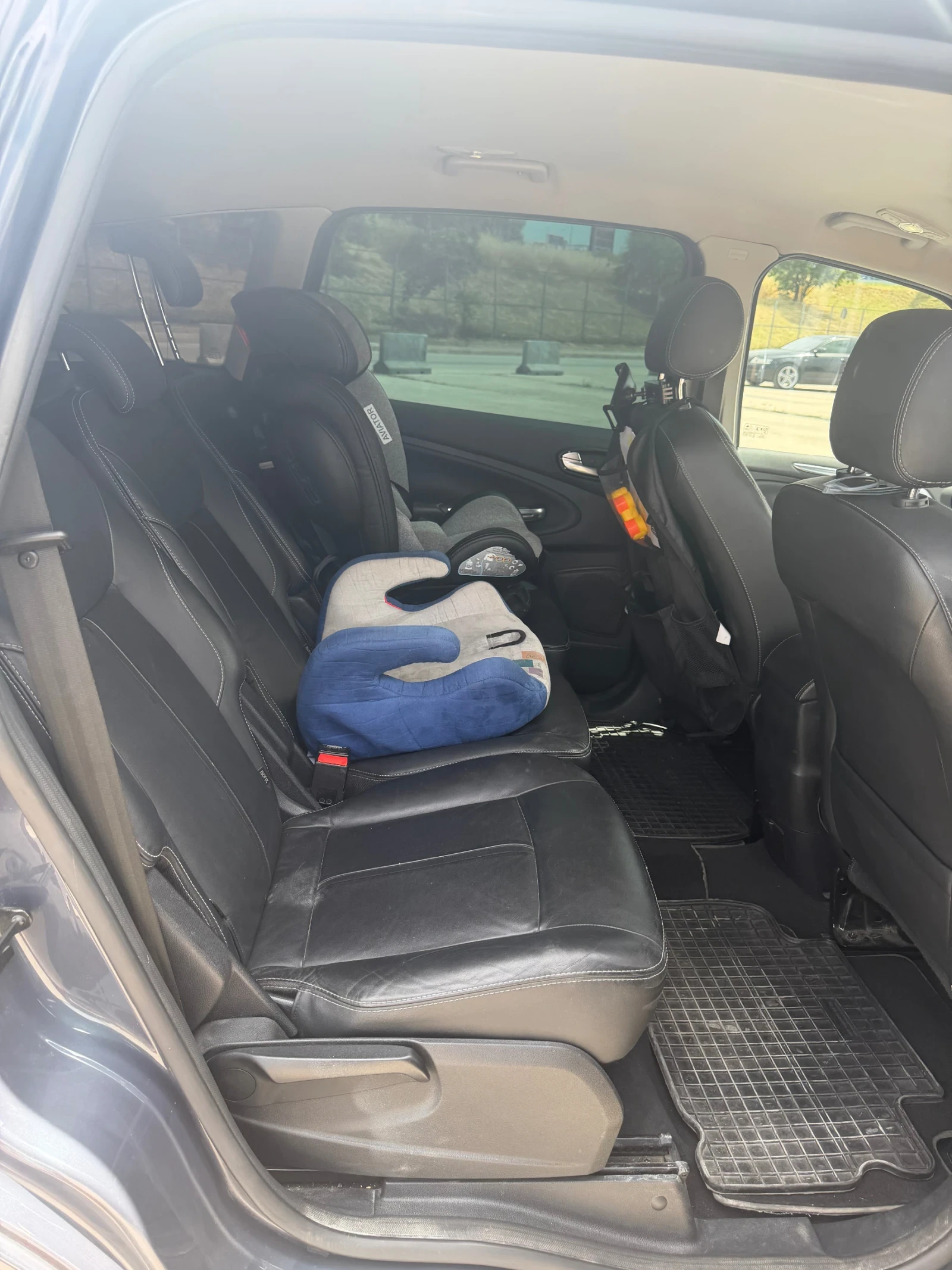 Ford S-Max 2.0D, снимка 5 - Автомобили и джипове - 54455760