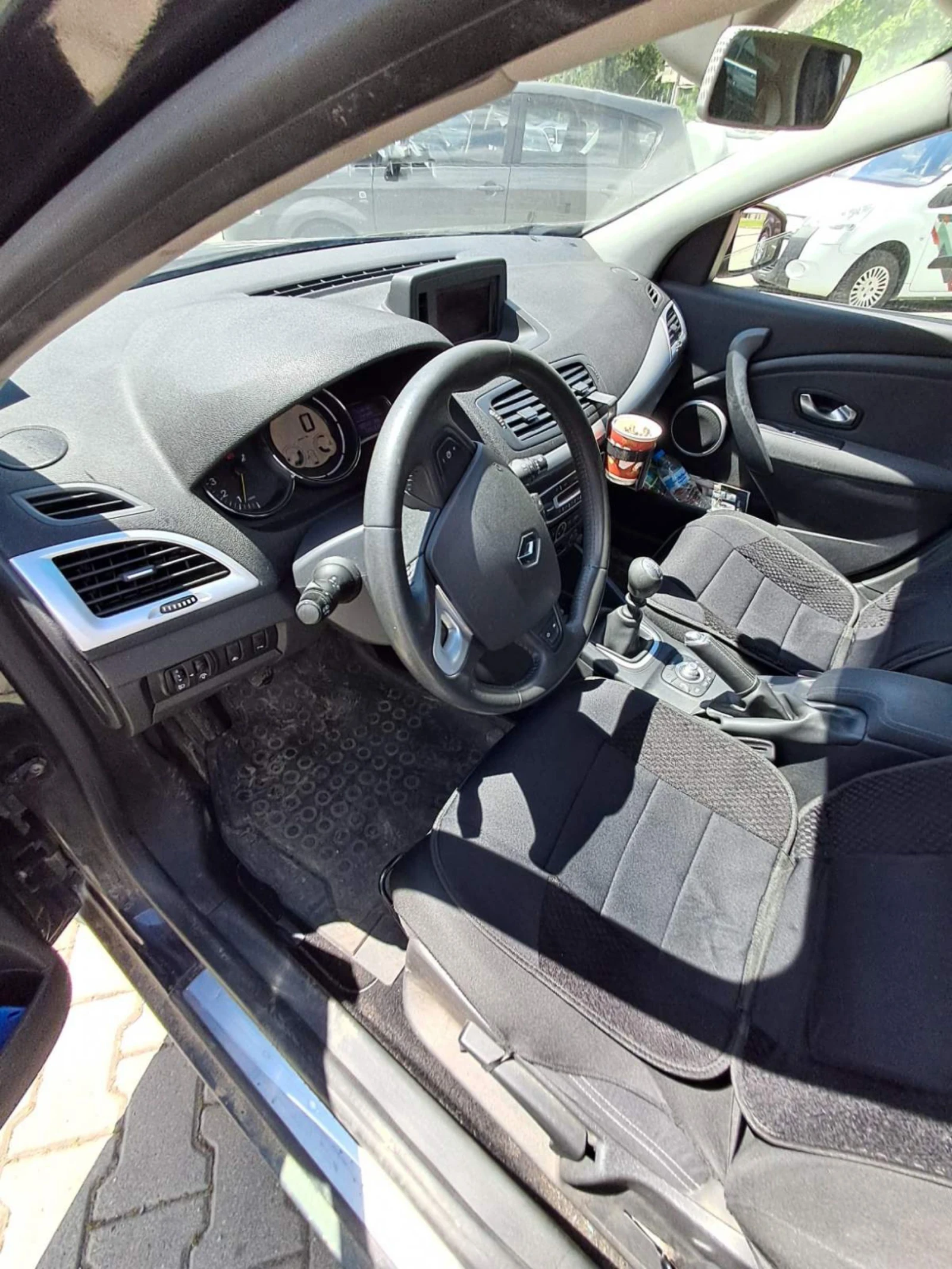 Renault Megane, снимка 3 - Автомобили и джипове - 54527031