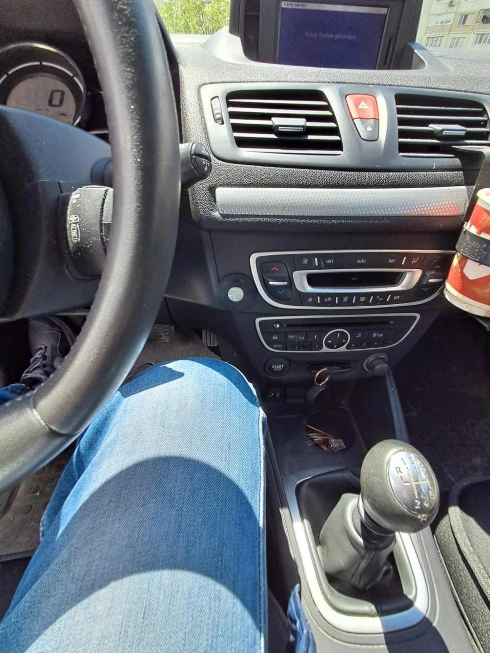 Renault Megane, снимка 12 - Автомобили и джипове - 54527031