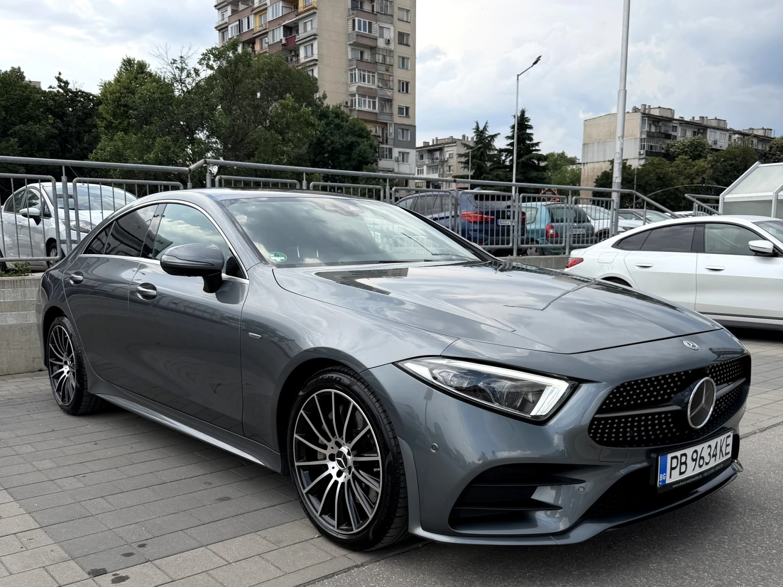 Mercedes-Benz CLS 400, снимка 2 - Автомобили и джипове - 55062488