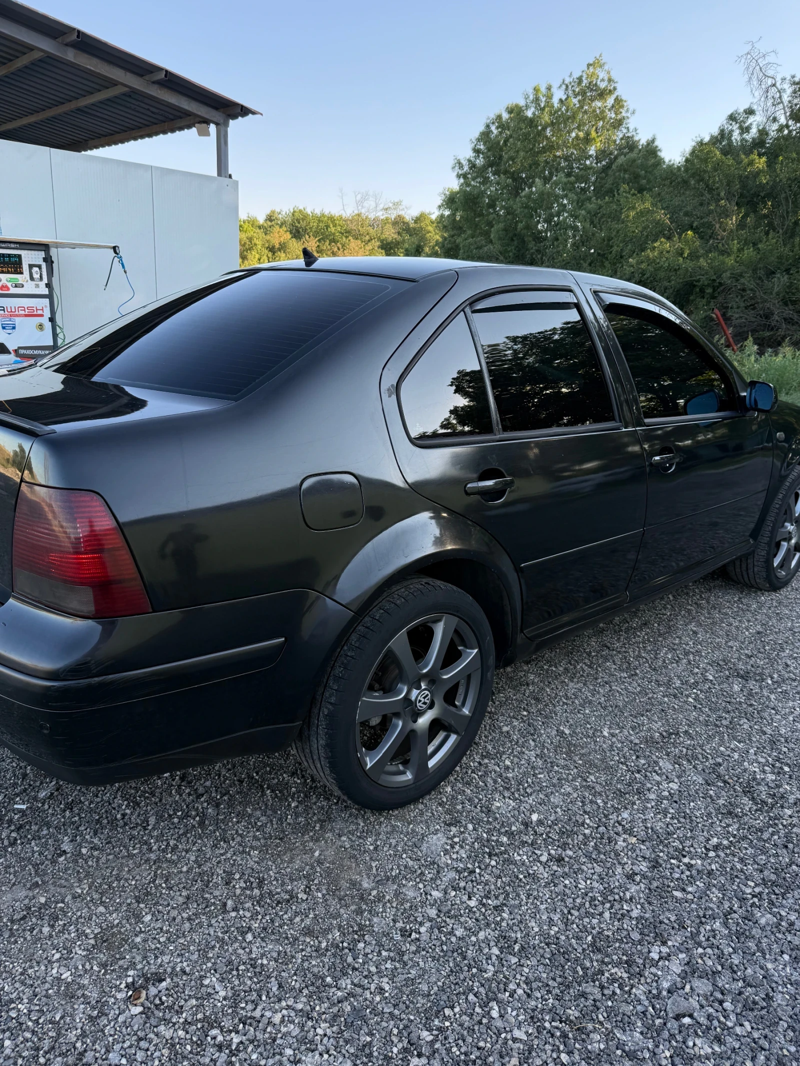 VW Bora Колата е със софтуер турбо и дюзи, снимка 6 - Автомобили и джипове - 55479876