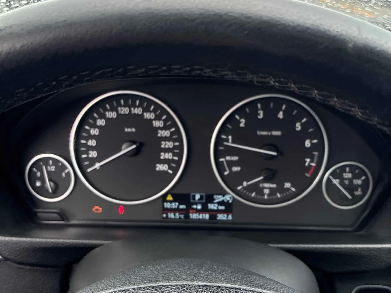 BMW 320 * 320i xDrive * CARFAX * БЕЗ ПЪРВОНАЧАЛНА ВНОСКА, снимка 9 - Автомобили и джипове - 55542382