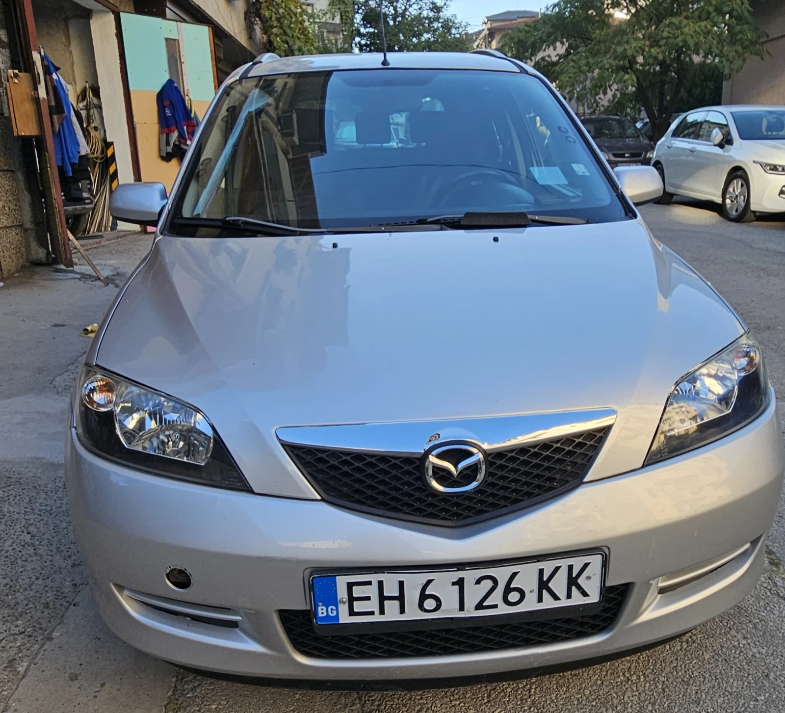 Mazda 2