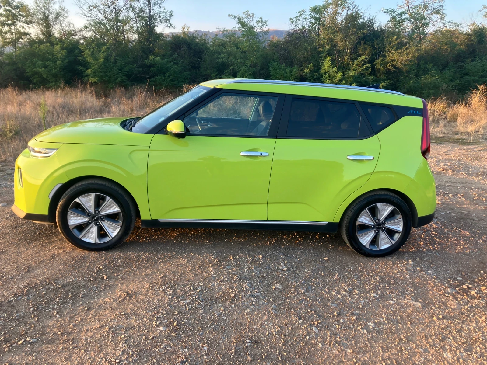 Kia Soul Електрическа, снимка 5 - Автомобили и джипове - 55742671