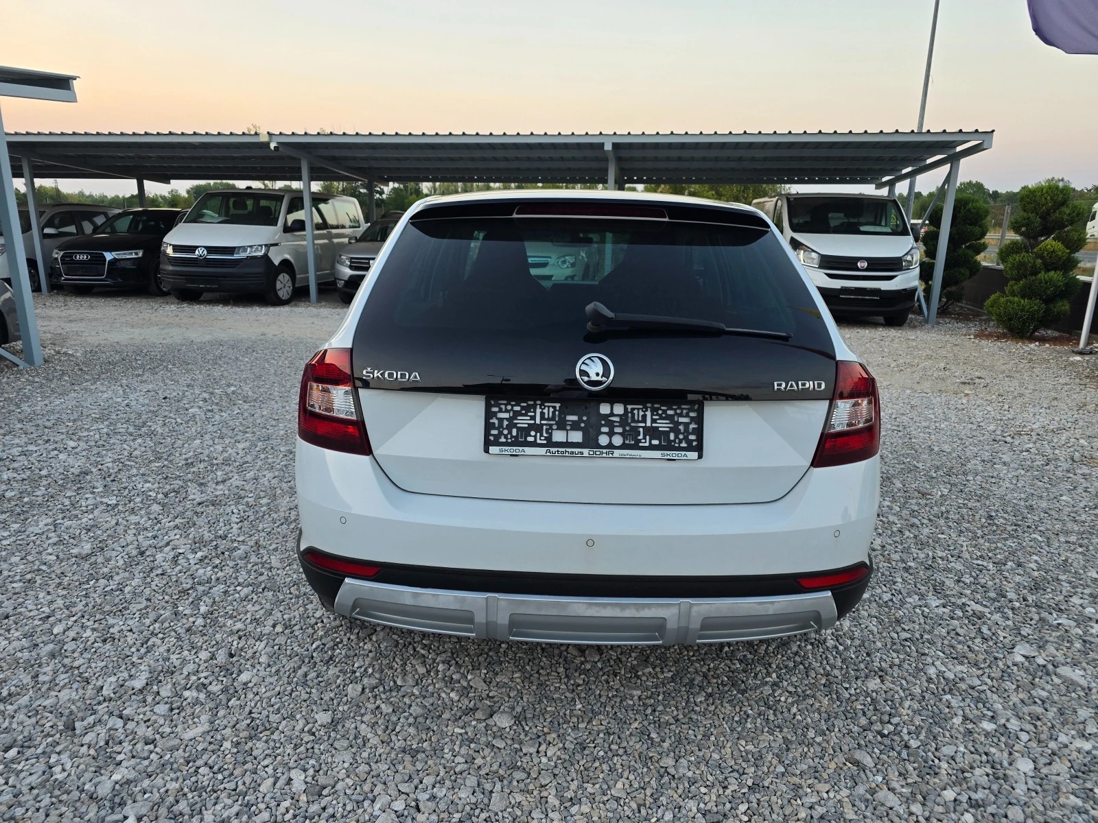 Skoda Rapid 1.4 TDI Spaceback SCOUT LINE !! НАВИ!! ЕВРО 6  !! , снимка 4 - Автомобили и джипове - 55767576