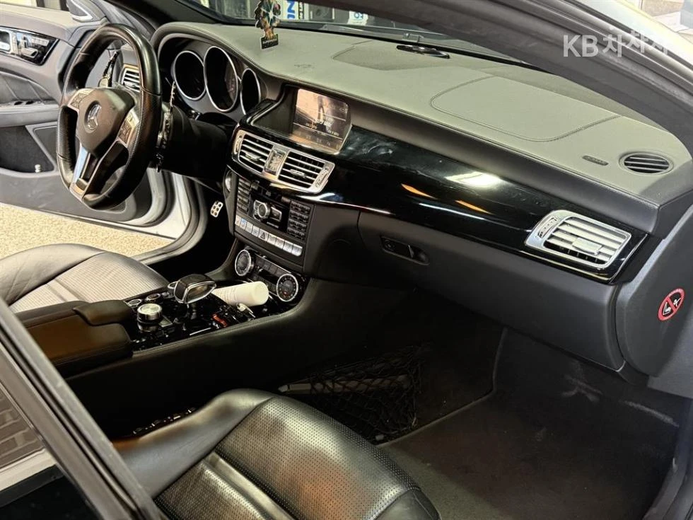 Mercedes-Benz CLS 63 AMG * ���� �� ��*  | Mobile.bg � ����������� 6