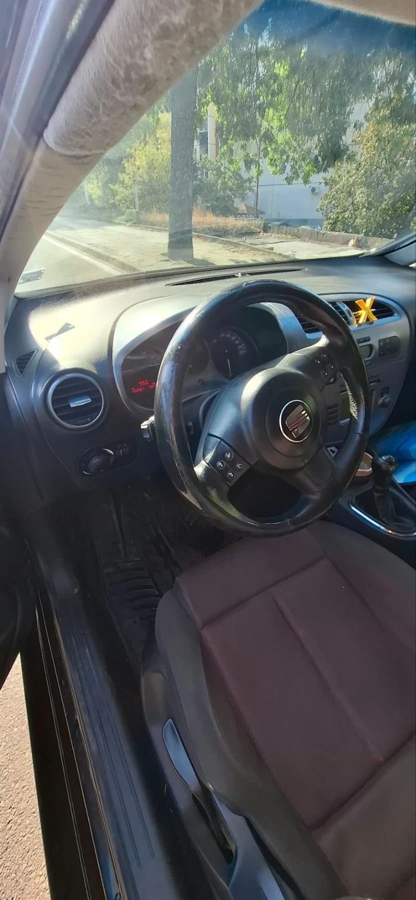 Seat Leon, снимка 9 - Автомобили и джипове - 56378213