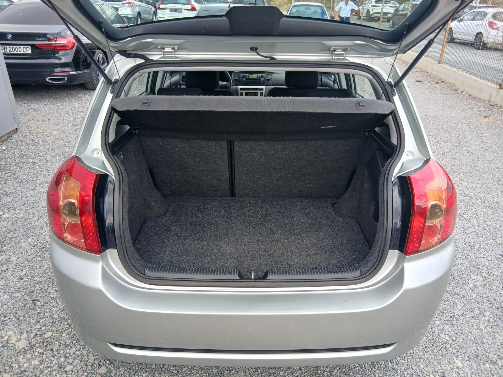 Toyota Corolla ���������/���� ����  | Mobile.bg � ����������� 16