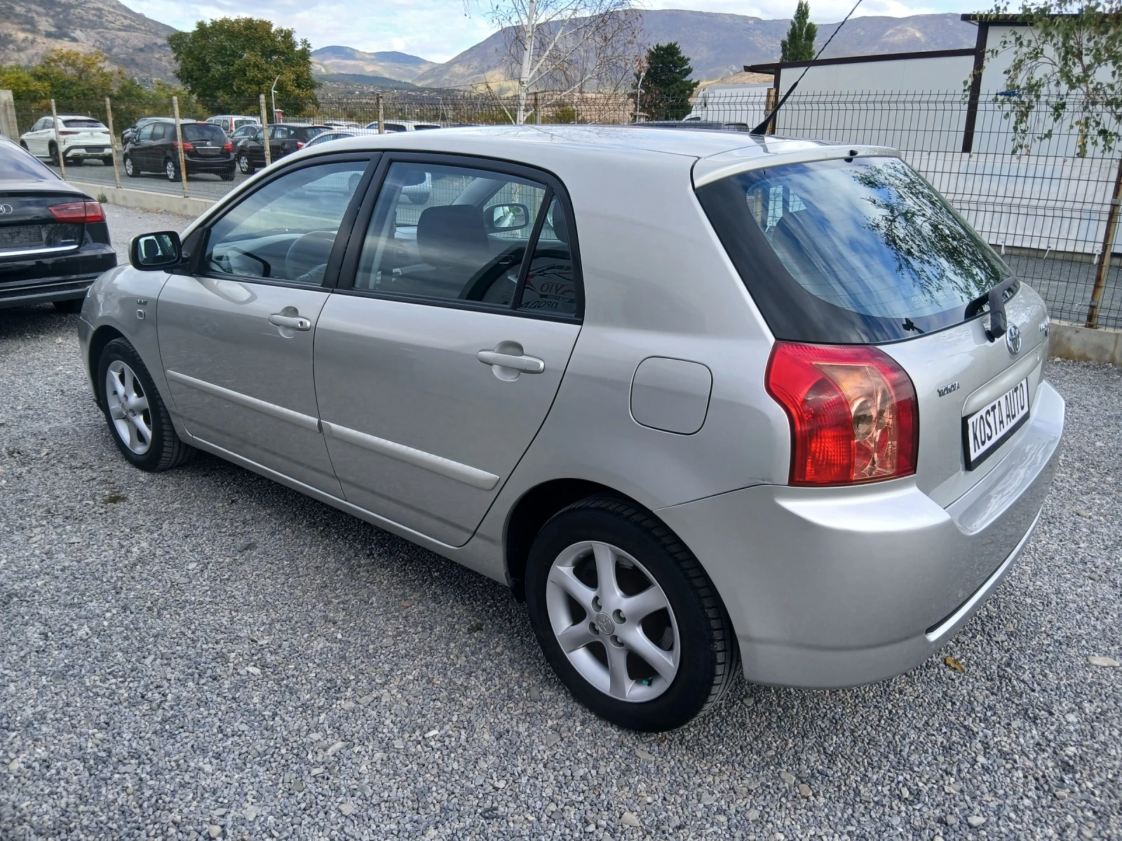 Toyota Corolla ���������/���� ����  | Mobile.bg � ����������� 6