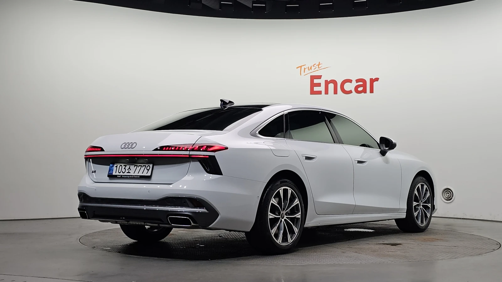 Audi A6 40 TFSI BLIND SPOT HUD ������ ����* encareu.com | Mobile.bg � ����������� 2