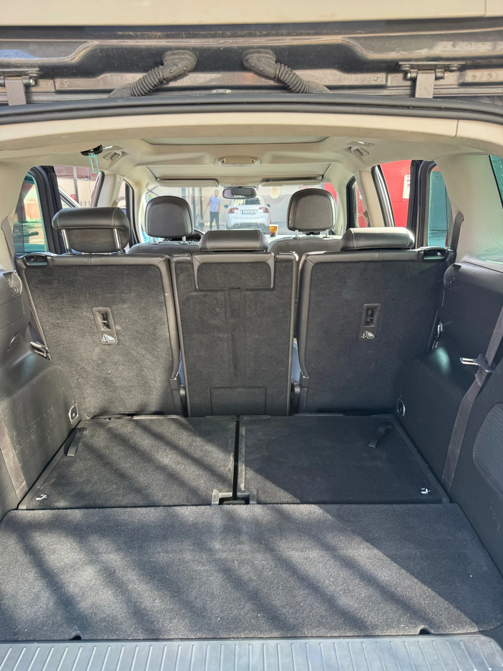 Opel Zafira, снимка 11 - Автомобили и джипове - 56636252