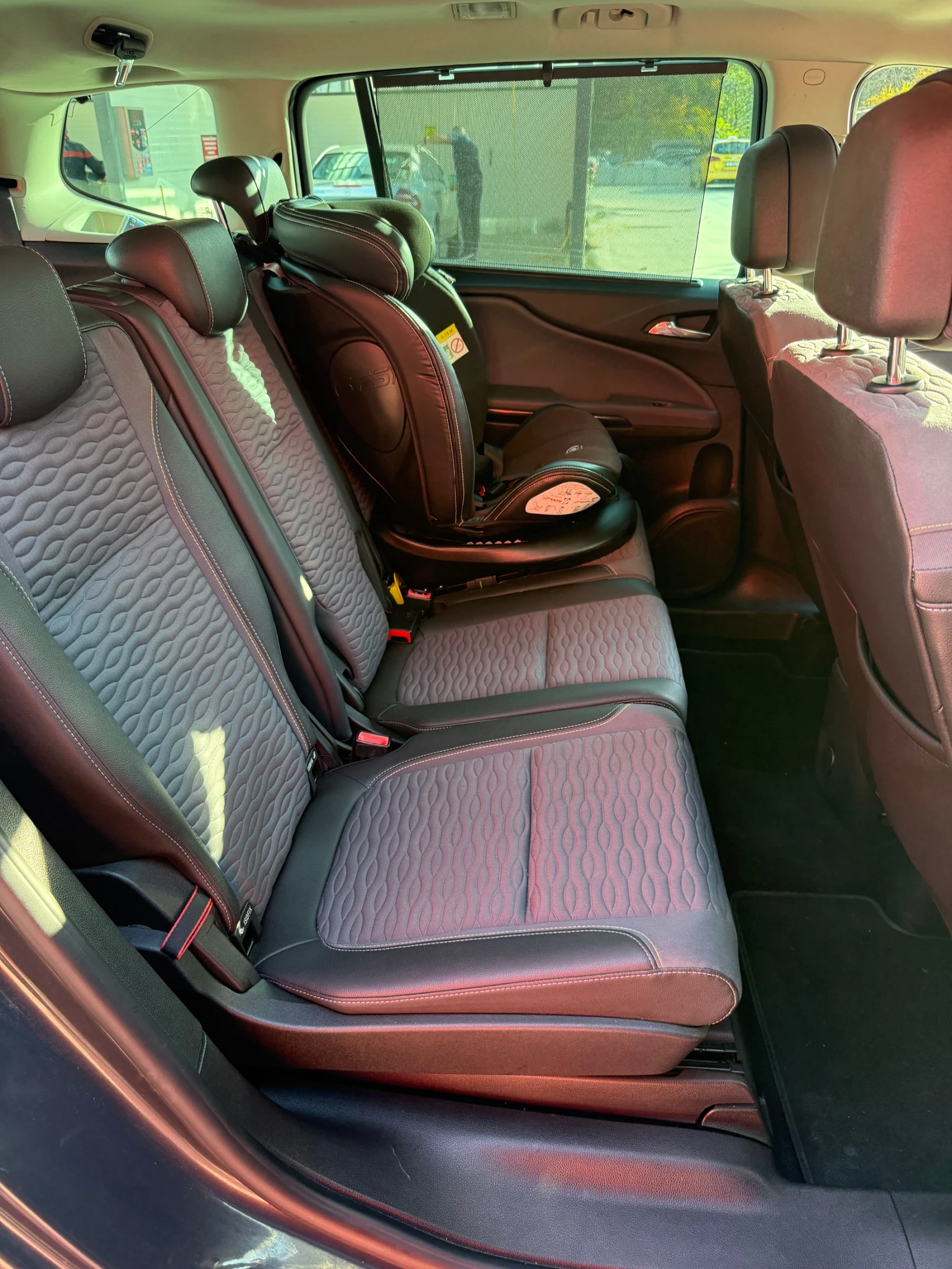 Opel Zafira, снимка 5 - Автомобили и джипове - 56636252