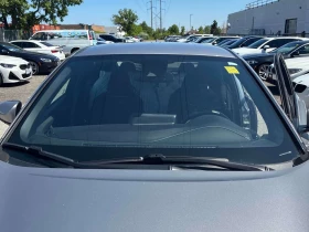 Toyota C-HR * XLE * CARFAX * ПОДРЕВИ * KEYLESS * АВТОКРЕДИТ, снимка 17