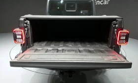 Jeep Gladiator Rubicon| 4WD| Lockers & Sway Bar| Off-Road+ | ACC, снимка 16