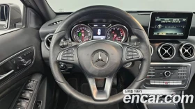 Mercedes-Benz GLA 220, снимка 13