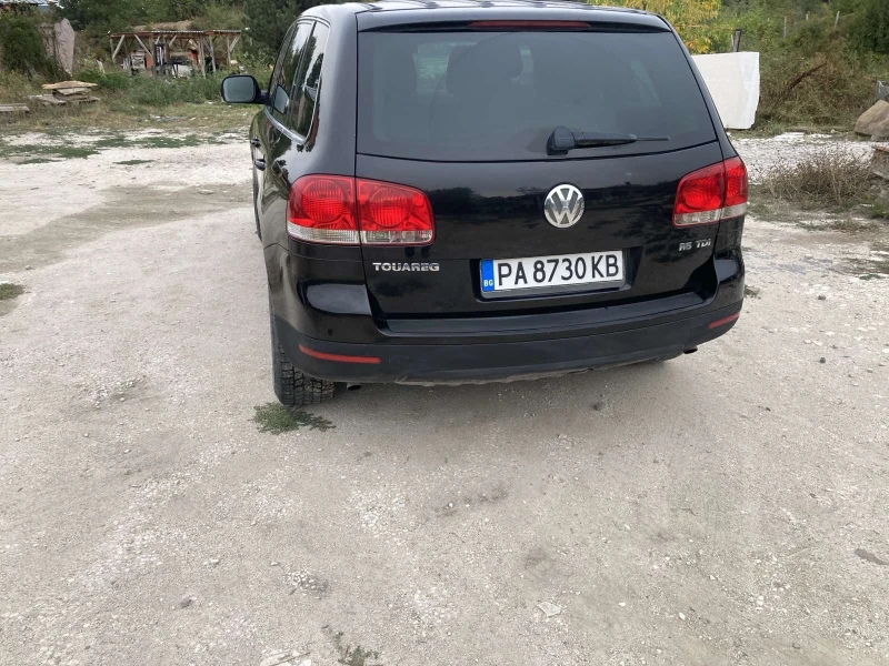 VW Touareg, снимка 2 - Автомобили и джипове - 48267171