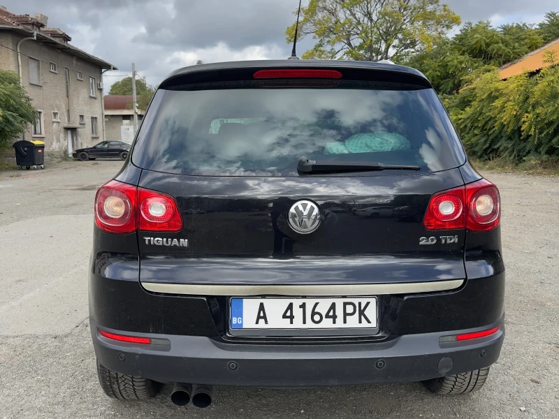 VW Tiguan, снимка 2 - Автомобили и джипове - 52513266