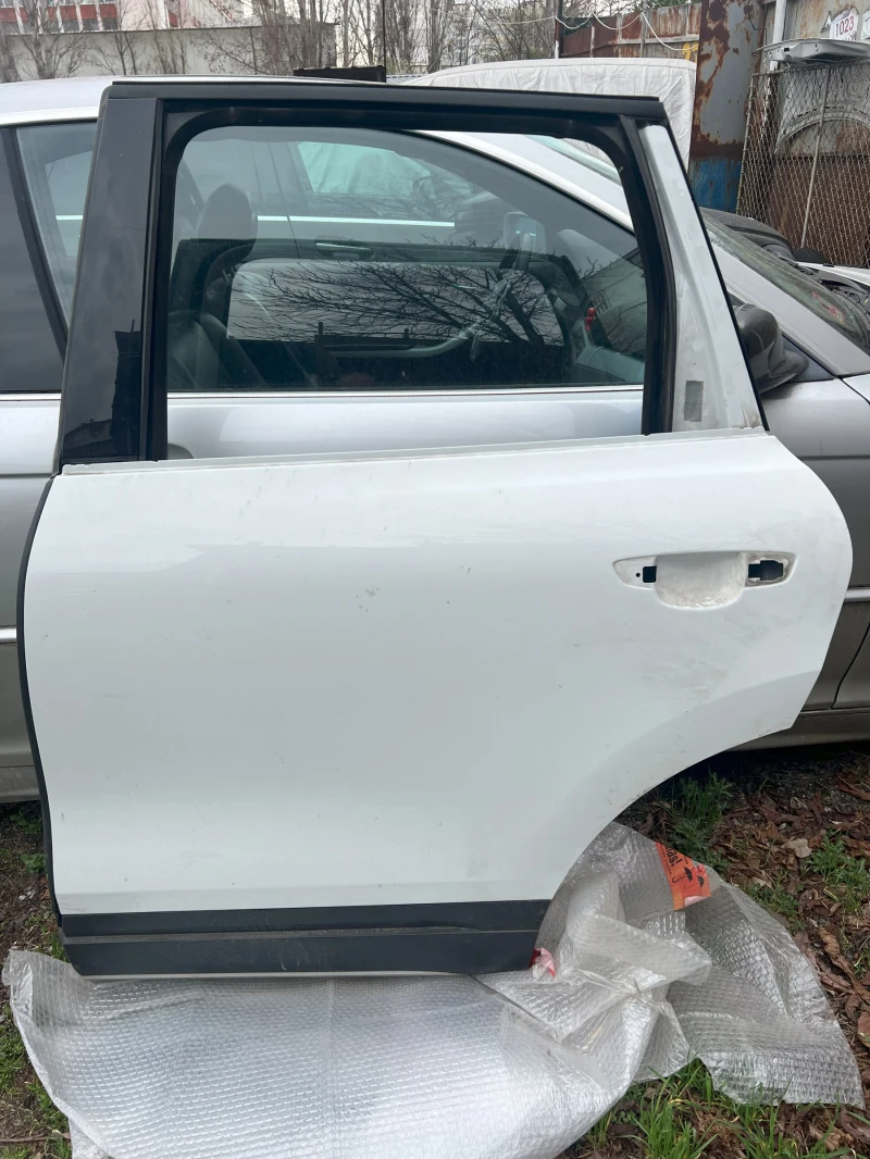 VW Touareg 7P, снимка 3 - Автомобили и джипове - 52568843