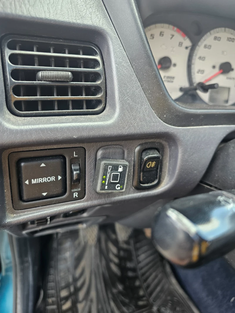 Daihatsu Terios, снимка 3 - Автомобили и джипове - 53534968