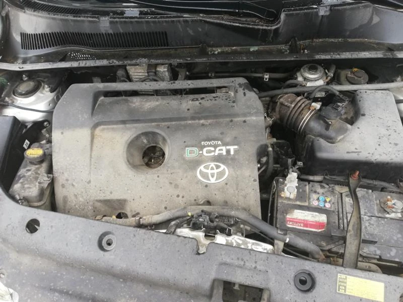 Toyota Rav4 2.2 D-CAT, снимка 5 - Автомобили и джипове - 24143343