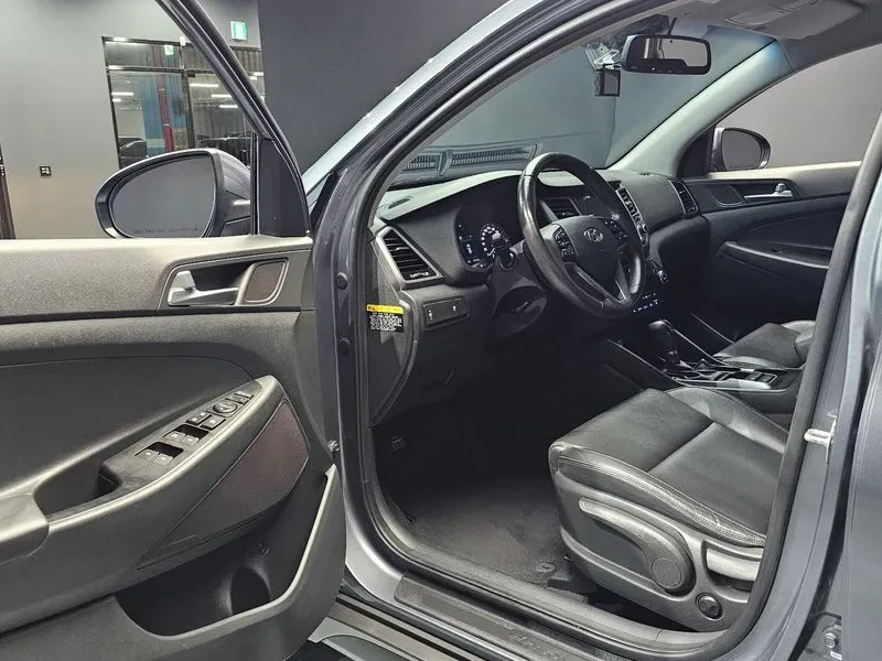 Hyundai Tucson 2.0 - САМО 30% АВАНС, снимка 10 - Автомобили и джипове - 56065825