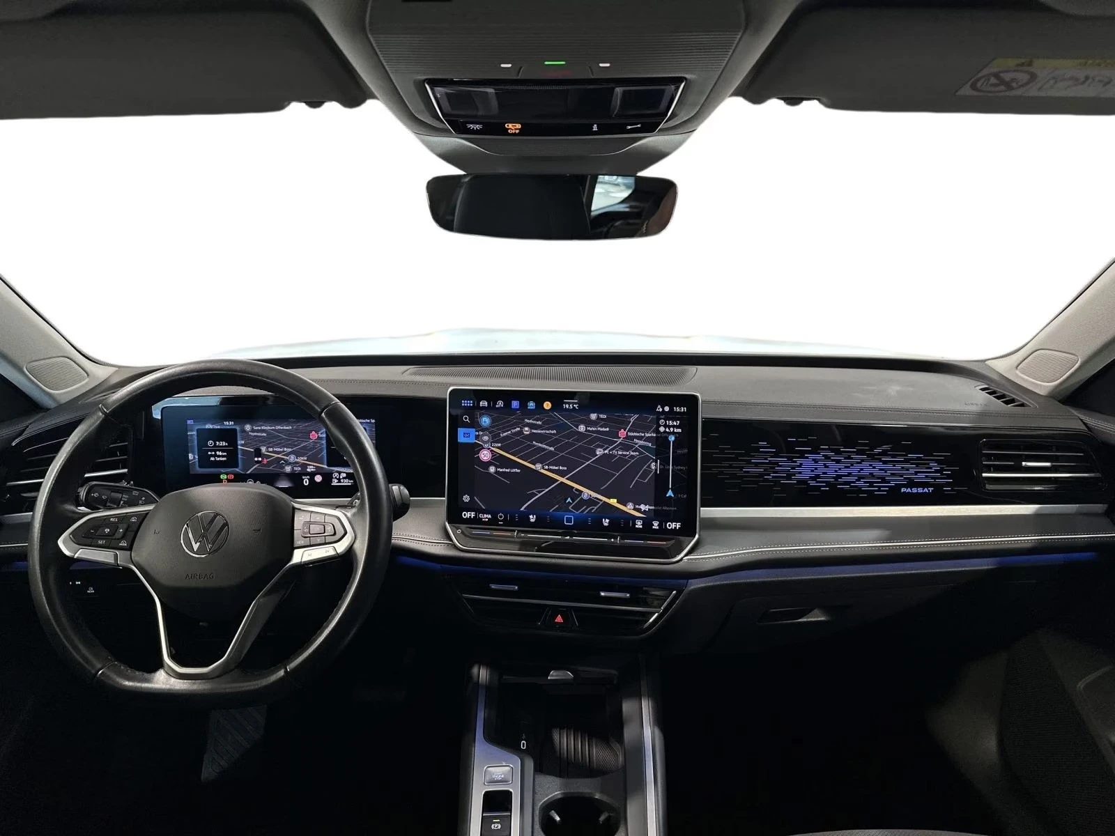 VW Passat 2.0 TDi , снимка 9 - Автомобили и джипове - 41044289