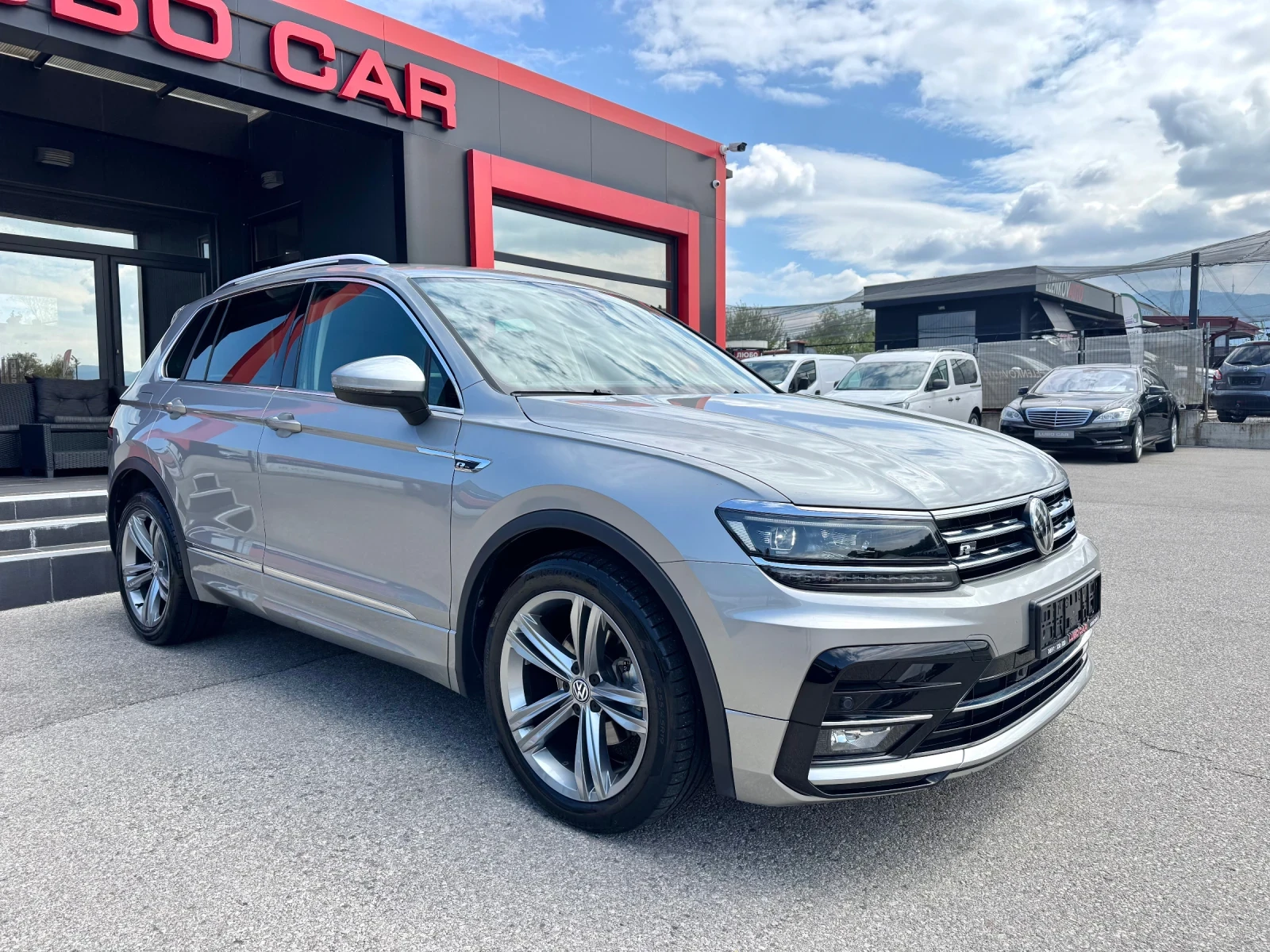 VW Tiguan 2.OTDI-R LINE-FULL LED-DISTRONIC-LANE ASIS-DIGITAL - изображение 6