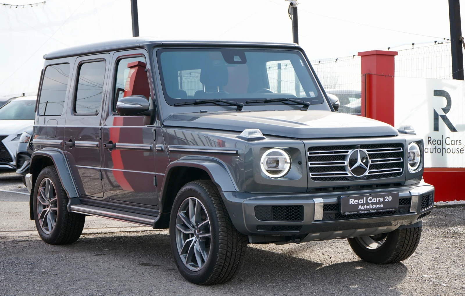 Mercedes-Benz G 400 d* MANUFAKTUR* BURM* 360 CAM* DISTR* MEMORY* , снимка 3 - Автомобили и джипове - 53798157