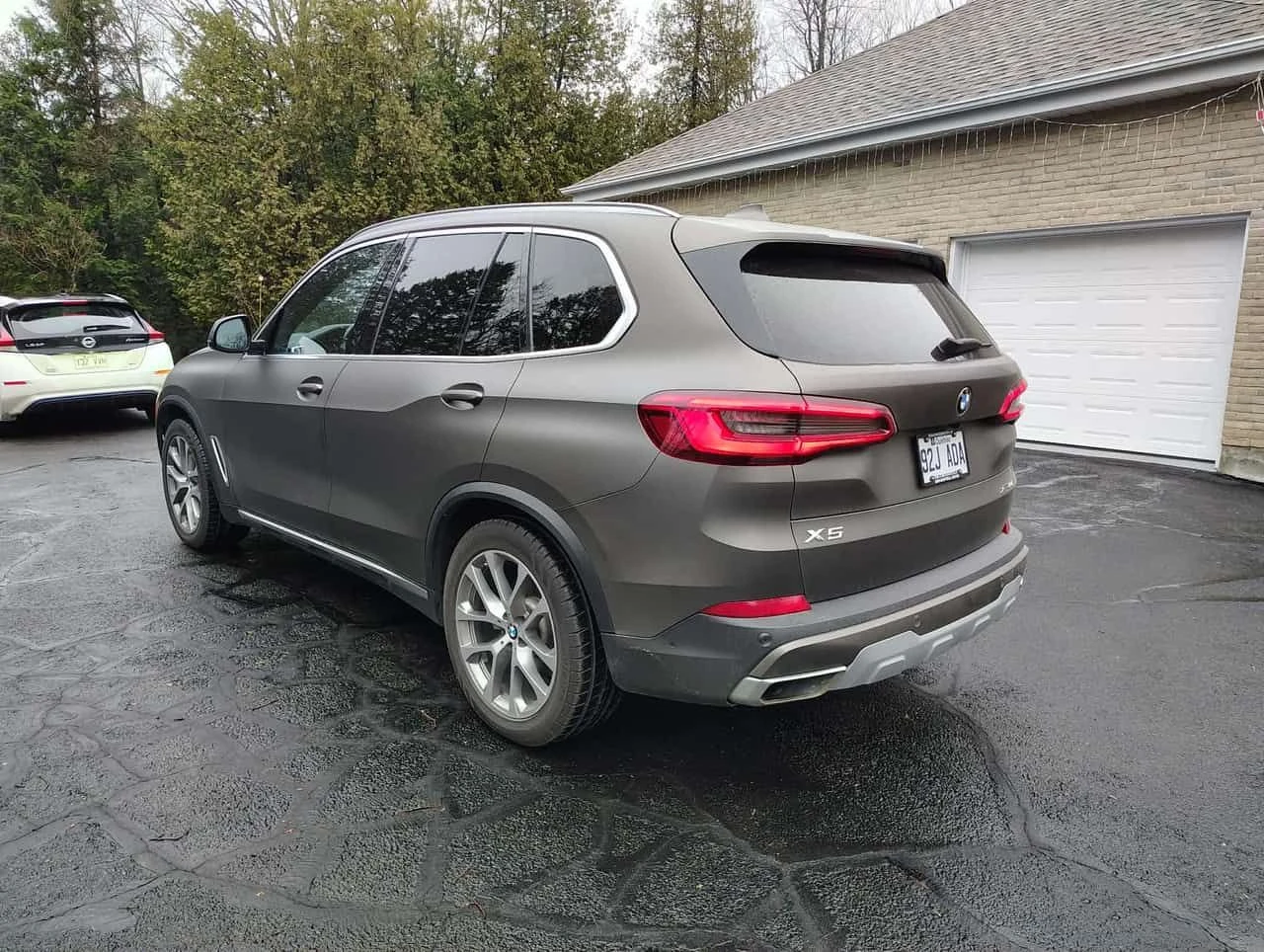 BMW X5 * XDRIVE40I * 2 КЛЮЧА* PANO* ПОДГРЕВИ* KEYLESS* CA, снимка 4 - Автомобили и джипове - 54230468