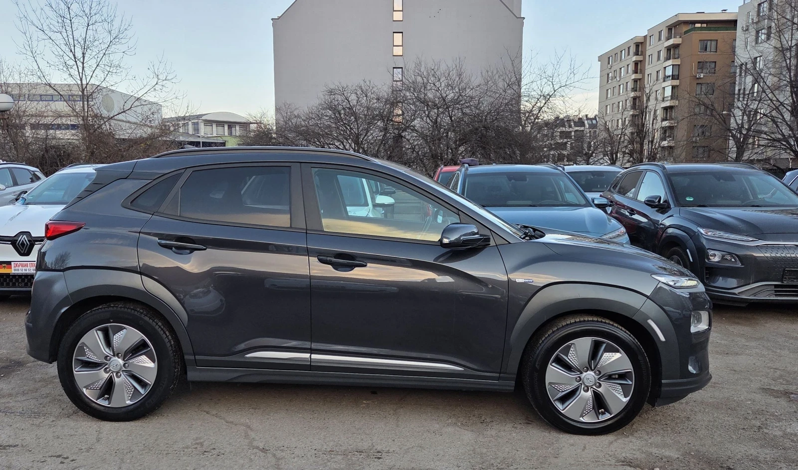 Hyundai Kona 64KWh/Premium/SOH95%, снимка 2 - Автомобили и джипове - 54650947