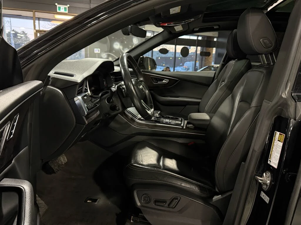 Audi Q8 quattro Progressiv 55 TFSI, снимка 5 - Автомобили и джипове - 54793303