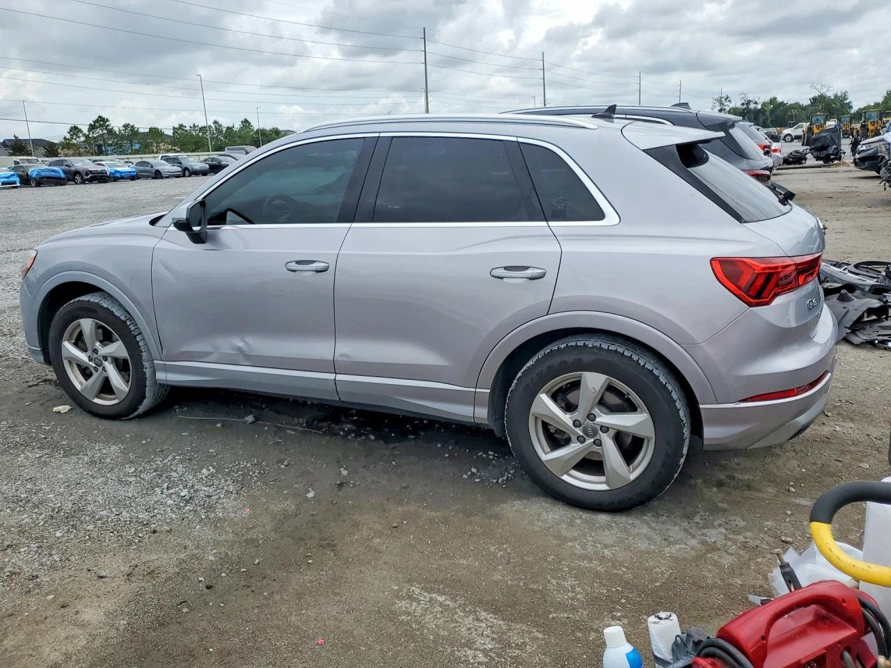 Audi Q3 2.0TFSI QUATTRO| ПАНО| ПОДГРЕВ| KEYLESS, снимка 4 - Автомобили и джипове - 54885887
