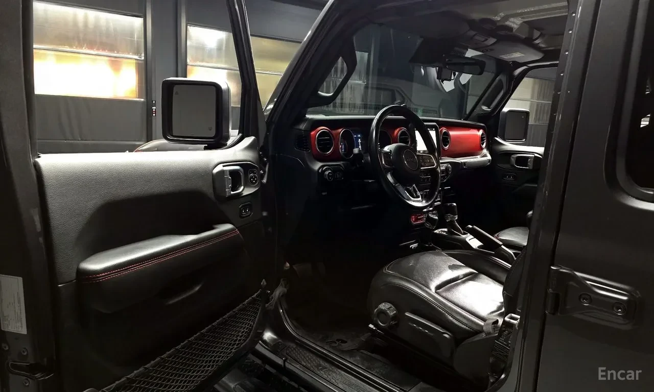 Jeep Gladiator Rubicon| 4WD| Lockers & Sway Bar| Off-Road+ | ACC, снимка 3 - Автомобили и джипове - 55438330